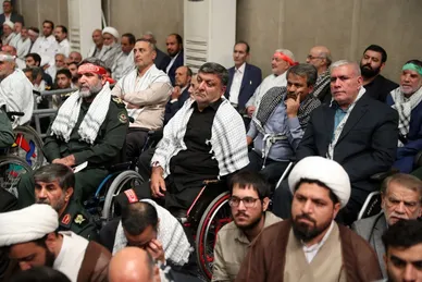 گزارش تصویری دیدار صبح امروز پیشکسوتان و فعالان دفاع مقدس و مقاومت با رهبر معظم انقلاب (۴ مهر ۱۴۰۳)