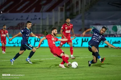قهرمانی پرسپولیس در لیگ بیستم