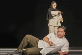 بازیگر نمایش &laquo;الکترا&raquo;: تئاتر مشهد کمبود نمایش&zwnj;نامه و نویسنده خوب دارد | بعد از جشنواره، یک مسئول زنگ نزد و تبریک نگفت