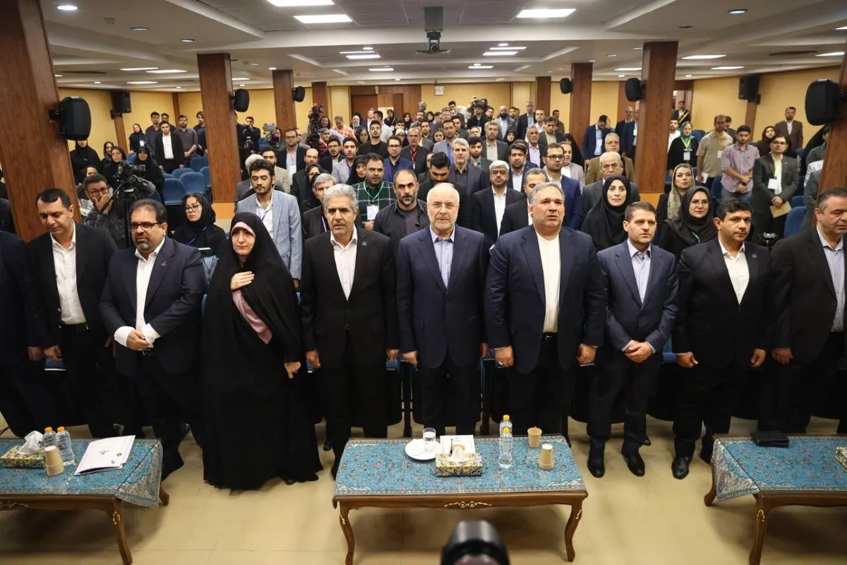 قالیباف: دو سوم قوانین فعلی را از رده خارج خواهیم کرد