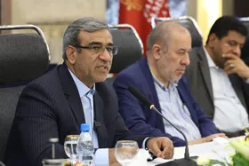 استاندار خراسان رضوی: چالش&zwnj;های امروز، نتیجه تصمیمات سیاسی در حوزه اقتصاد است