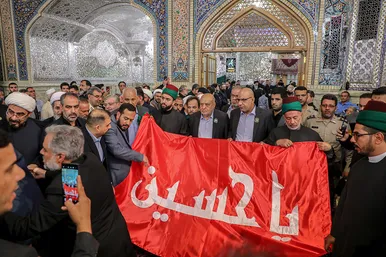 مراسم بزرگداشت شهدای خدمت در حرم مطهر رضوی