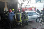 مهار حریق مهیب کارگاه CNC چوب در منطقه خین عرب مشهد با تلاش آتش‌نشانان+ تصاویر
