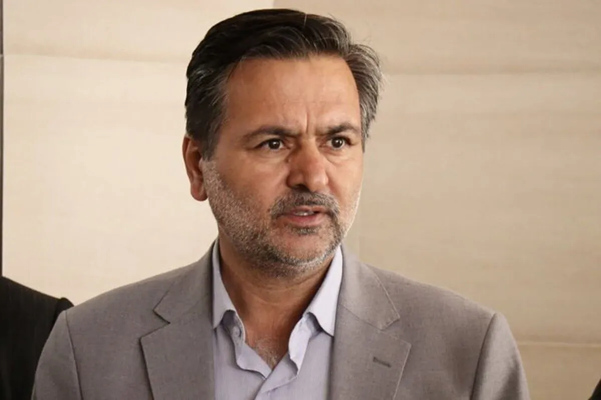 ساعت کاری ادارات سمنان در روز شنبه (۶ مرداد ۱۴۰۳) کاهش یافت