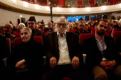 گزارش تصویری | برگزاری آیین سوگ شهادت «امین ملت ایران» به یاد رهبر شهید انقلاب با حضور هنرمندان