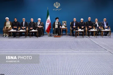 عکس‌هایی از دیدار رئیس‌جمهور و اعضای هیئت دولت چهاردهم با رهبر معظم انقلاب