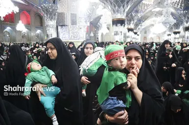 گزارش تصویری | مراسم شیرخوارگان حسینی در حرم امام‌رضا(ع)