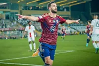 احمد نور در اردوی پرسپولیس
