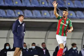 ستاره اسبق پرسپولیس: یادم نمی&zwnj;رود از کجا به پرتغال رسیدم