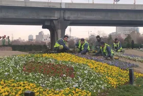 میدان تلویزیون با آذین&zwnj;بندی متفاوت به استقبال از بهار می&zwnj;رود