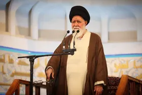 آیت&zwnj;الله علم&zwnj;الهدی: حضور مردم برهم&zwnj;زننده موازنه قدرت دشمن در کشور شد | تنها راهبرد دشمن علیه ما: آشوب، تهدید و مذاکره