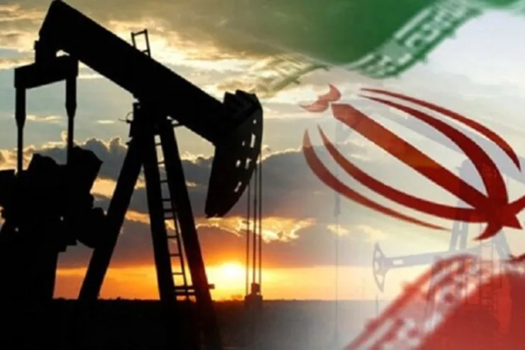بازگشت میزان تولید نفت به پیش از تحریم‌ها تا پایان سال ۱۴۰۰