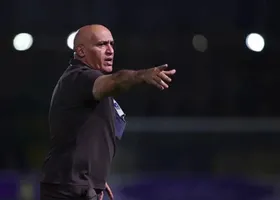 منصوریان علیه استقلالی&zwnj;ها؛ من بصره را برای آبی&zwnj;ها جور کردم!