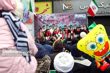 حضور باشکوه مردم مشهد در راهپیمایی ۲۲ بهمن -۳
