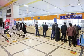 تأخیر در تحویل بسته&zwnj;های پستی، عامل صف&zwnj;های طولانی در باجه&zwnj;های پست