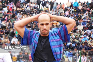 مسابقات کشتی با چوخه اسفراین