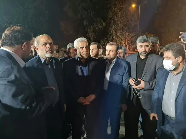 ‌حضور وحیدی در محل آتش‌سوزی کمپ ترک اعتیاد لنگرود | بررسی فیلم های مدار بسته از علت آتش سوزی+ تصاویر