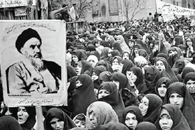 زنان راویان انقلاب اسلامی بودند