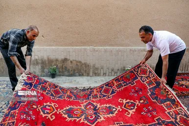 افطاری در کوچه گلچینان یزد