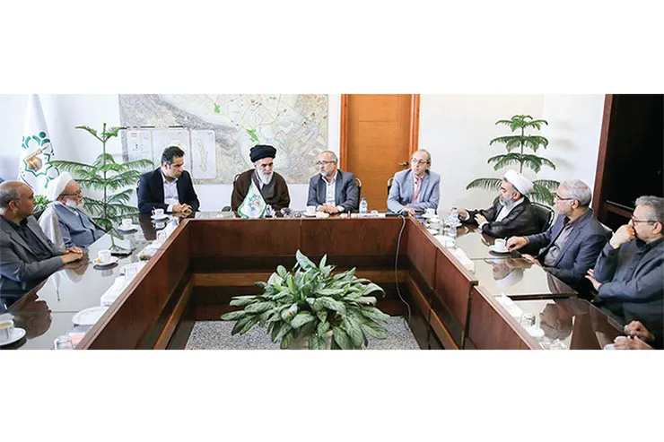 دردیدار با مقام معظم رهبری از نشاط مشهد سخن‌خواهم گفت