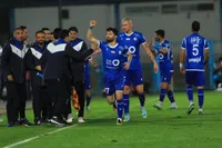 باشگاه استقلال معوقات بازیکنان خارجی را پرداخت کرد