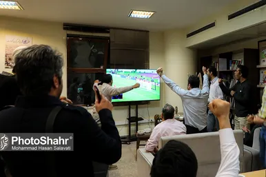 تماشای اولین بازی ایران در جام جهانی۲۰۲۲