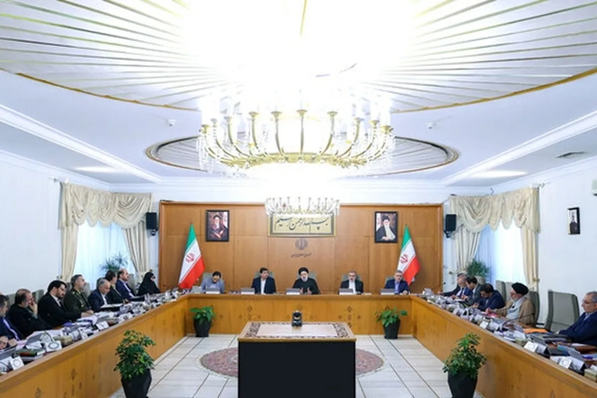 درخواست رئیس جمهور از وزرا درباره برنامه هفتم توسعه | رئیسی: این برنامه، سند هویتی دولت برای تحول ۵ ساله است
