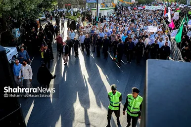 اجتماع بزرگ خانوادگی مدافعان حریم خانواده در مشهد
