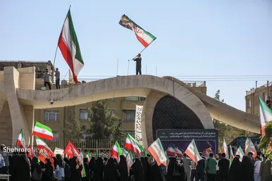 گزارش تصویری | تجمع دانشجویان انقلابی در مشهد