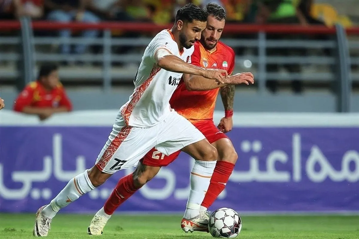 سعید واسعی: پنجره فولاد باید بسته باشد