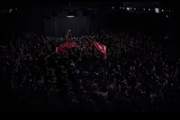 ویدئو | مداحی امیر کرمانشاهی برای امدادگران در شب اول محرم ۱۴۰۵