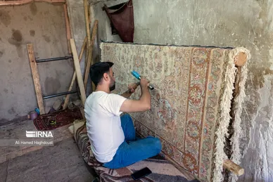 رفوگری و پرداخت قالی هنری فراموش شده