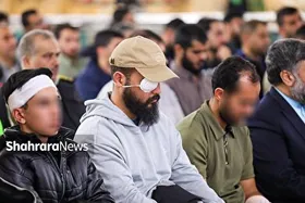گزارش تصویری | گردهمایی جمعی از مجروحان و آسیب&zwnj;دیدگان حوادث اخیر، در حرم امام&zwnj;رضا(ع)
