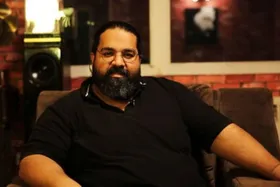 رضا صادقی در نیشابور کنسرت برگزار می&zwnj;کند (۲۶ اسفندماه ۱۴۰۱)