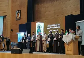 مراسم یازدهمین پاسداشت ادبیات جهاد و مقاومت در مشهد برگزار شد