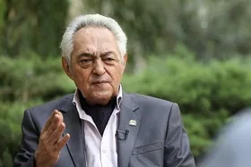 دروازه&zwnj;بان اسبق تیم ملی ایران در بیمارستان بستری شد