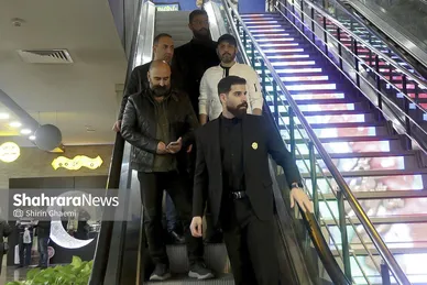 گزارش تصویری | اکران مردمی فیلم سینمایی «آقای زالو» با حضور عوامل در مشهد