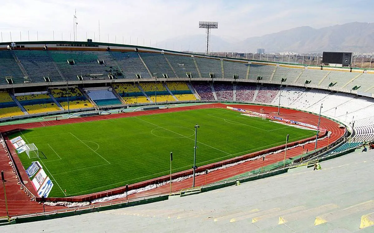 بازدید افسر ژاپنی VAR از ورزشگاه آزادی