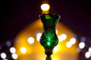 چراغانی حرم مطهر امام رضا (ع) به مناسبت مبعث پیامبر (ص)