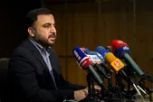 توضیحات وزیر ارتباطات درباره استفاده از اینترنت استارلینک در ایران