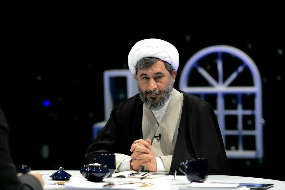 حجت‌الاسلام نظافت: مسئولان باید منش شهید سلیمانی را مدنظر خود قرار دهند
