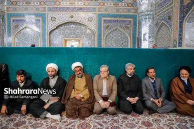 برگزاری آیین گرامیداشت سالروز نهم دی در حرم مطهر امام‌رضا(ع)