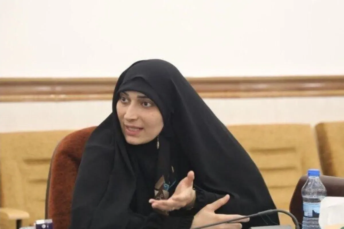 ۳۰۰ نفر از خانواده‌های شهدای دختر و پسر میناب، مهمان ویژه مراسم ملی روز دختر در استان قم