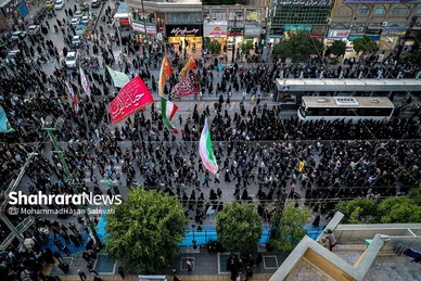 اجتماع مردم مشهد برای شهادت خادم الرضا (ع) سید ابراهیم رئیسی