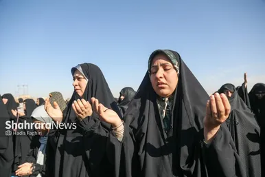 گزارش تصویری | اقامه نماز باران و استغاثه به درگاه الهی در مشهد (۲۲ آبان ۱۴۰۴)