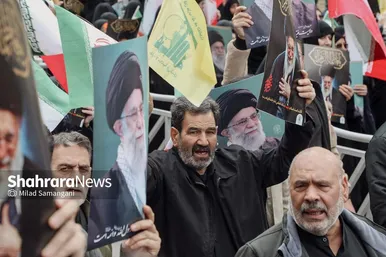 گزارش تصویری | خروش انقلابی نمازگزاران جمعه مشهد در محکومیت جنایات رژیم صهیونیستی و آمریکا