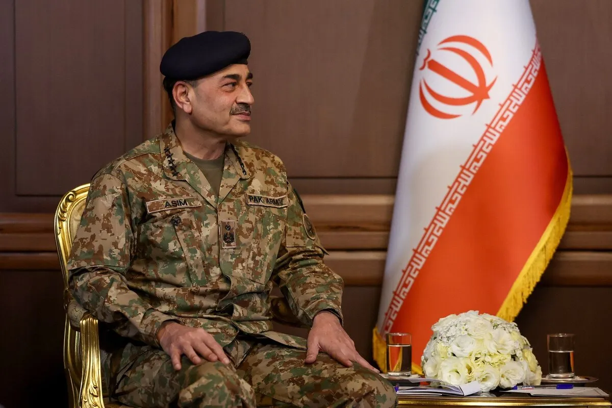 رویترز: فرمانده ارتش پاکستان محاصره دریایی از سوی آمریکا را مانع مذاکرات می‌داند