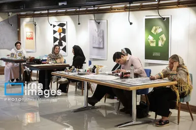 عکس‌هایی از کارگاه هنرهای تجسمی «ایران من»