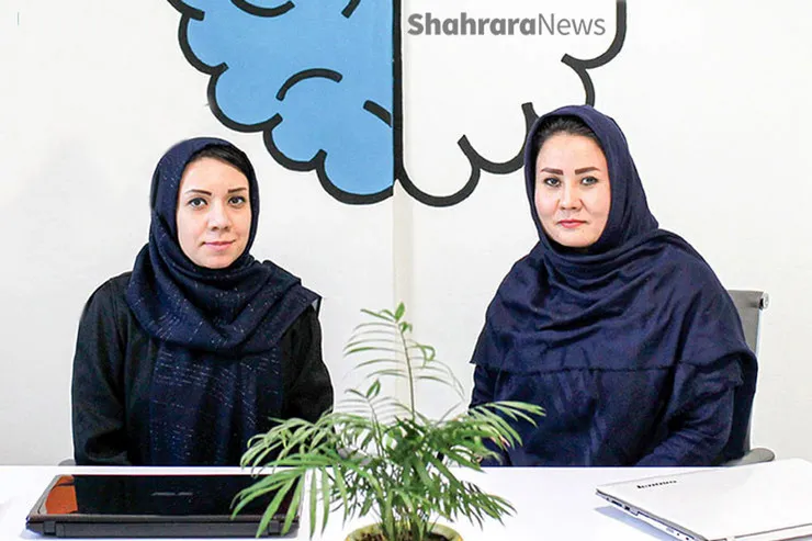 گفتگو با دو کارآفرین مشهدی که با بهره گیری از فناوری واقعیت افزوده برنامه آموزش نماز به کودکان طراحی کرده‌اند