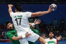 هندبال قهرمانی مردان آسیا | پیروزی تیم هندبال ایران برابر استرالیا
